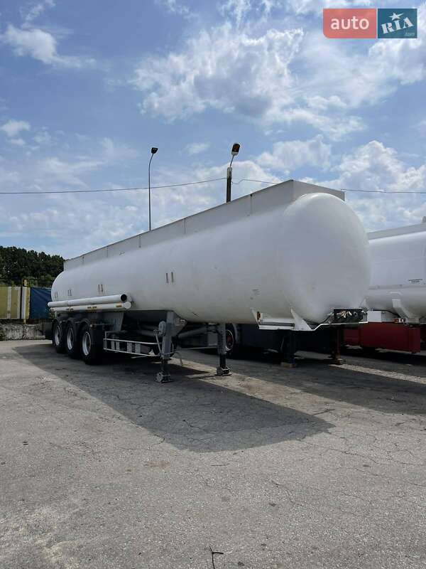 Цистерна полуприцеп ENERCO NС 2004 в Виннице