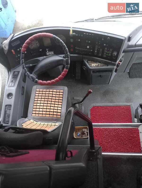 Туристичний / Міжміський автобус EOS Coach 1997 в Одесі