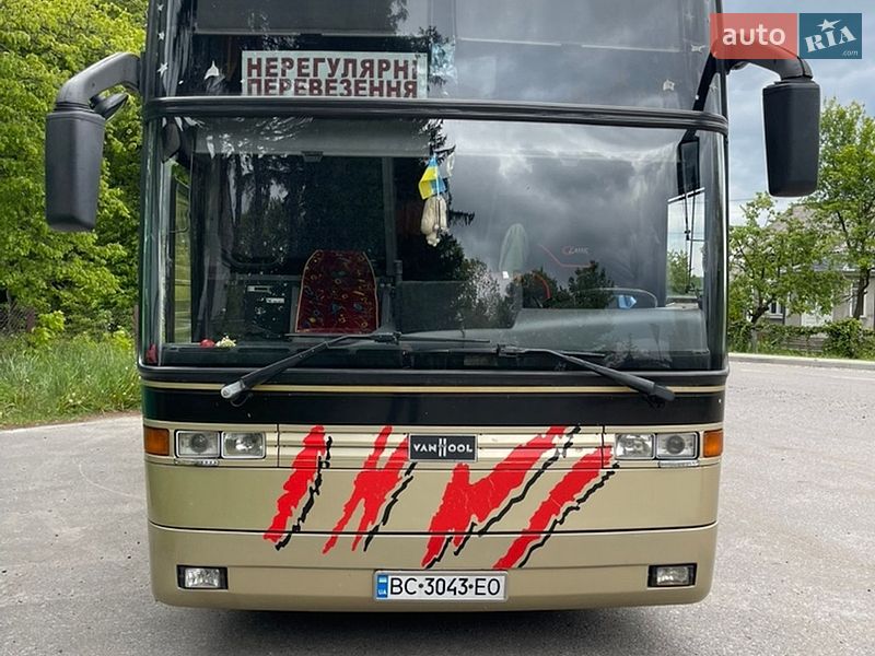 Туристичний / Міжміський автобус EOS Coach 2000 в Львові фото Туристичний / Міжміський автобус EOS Coach 2000 в Львові