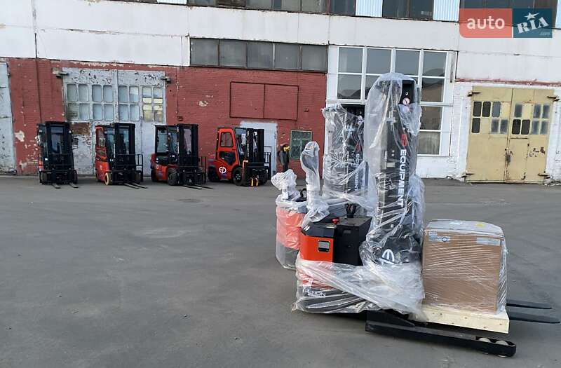 Штабелер EP Equipment ES 2023 в Києві