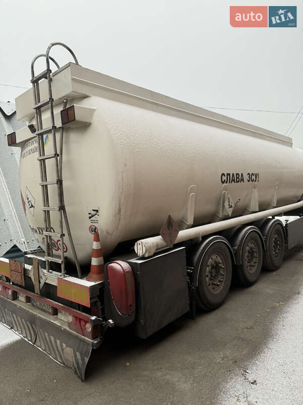 Цистерна Esterer 5281 2000 в Днепре