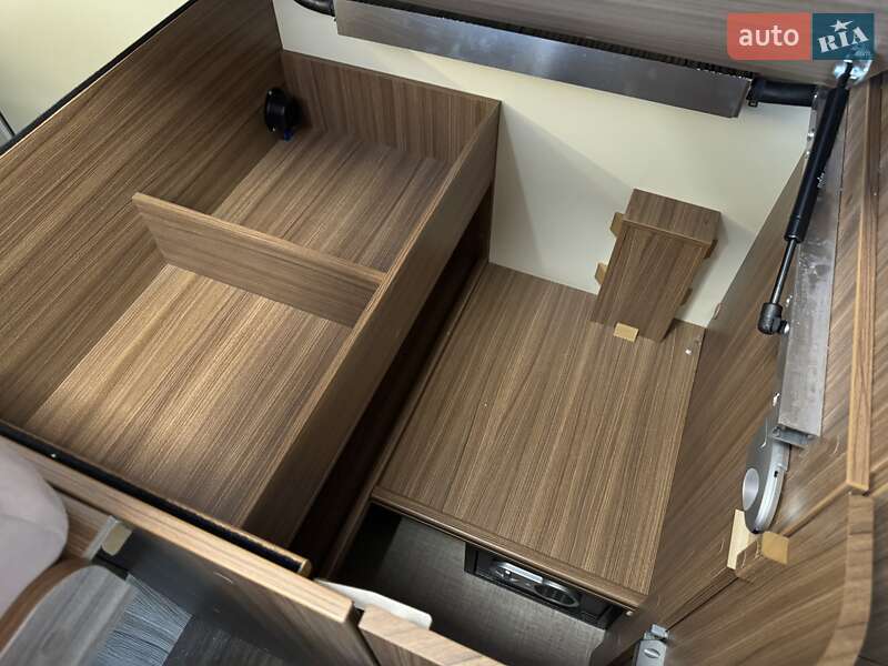 Мобільний будинок Eura Mobil Contura 766E 2021 в Рівному