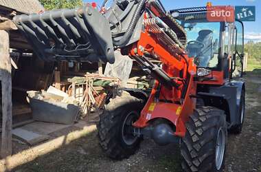 Фронтальный погрузчик Everun  2500F 2025 в 