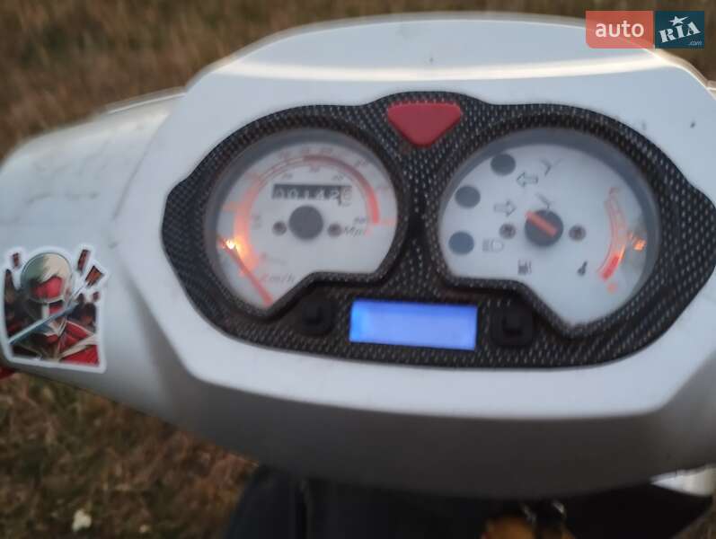Скутер Fada SPiN 2006 в 