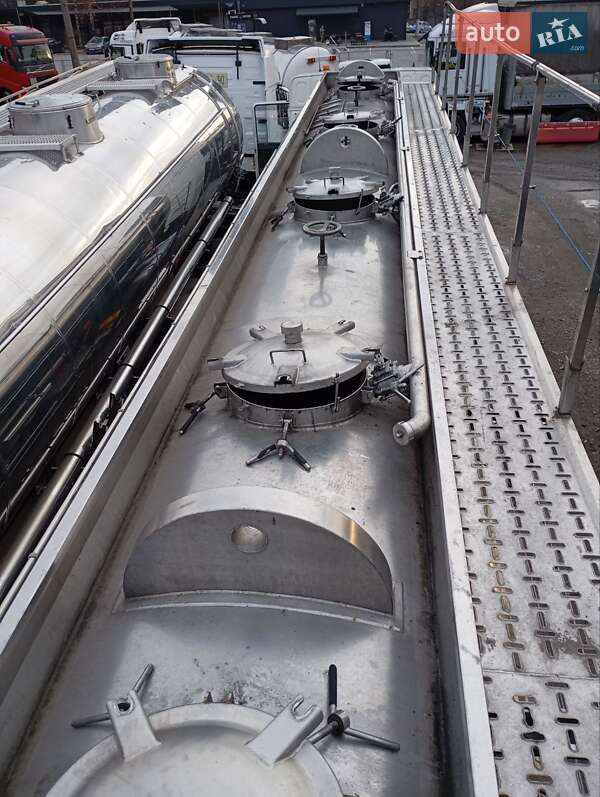 Цистерна напівпричіп Farcinox FX-312 2002 в Києві