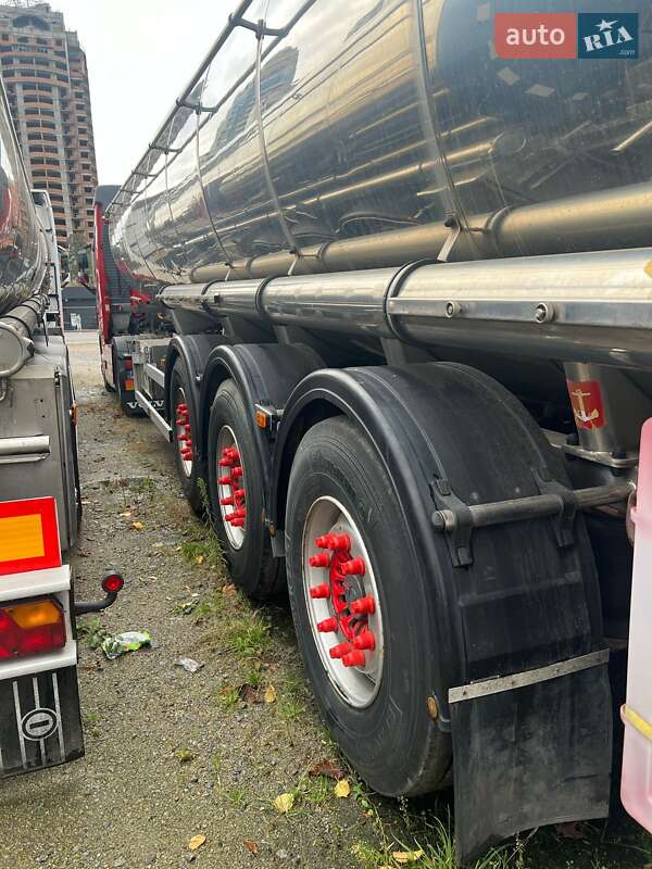 Цистерна напівпричіп Farcinox FX-312 2002 в Києві