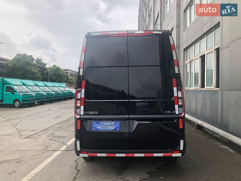 Грузовой фургон Farizon Supervan 2025 в Одессе