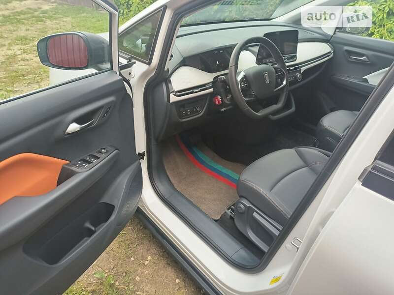 Універсал FAW Bestune NAT 2021 в Львові