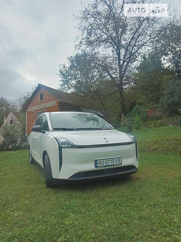 Універсал FAW Bestune NAT 2021 в Львові