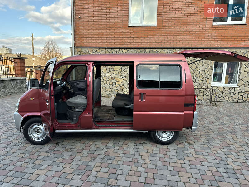 Минивэн FAW 6371 пасс. 2007 в Виннице фото 11 Минивэн FAW 6371 пасс. 2007 в Виннице