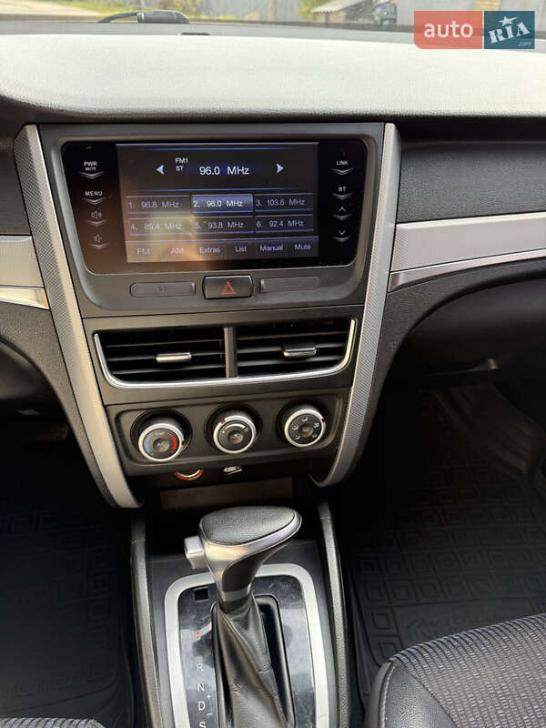 Седан FAW B30 2019 в Борисполі фото 31 Седан FAW B30 2019 в Борисполі