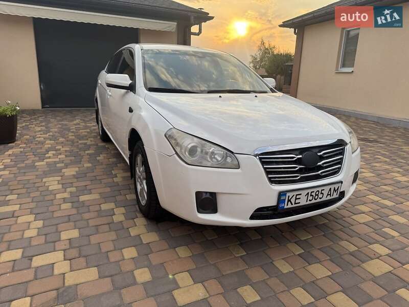 Седан FAW Besturn B50 2013 в Днепре