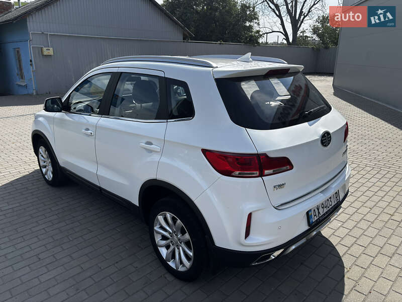 Позашляховик / Кросовер FAW Besturn X40 2020 в Полтаві фото 10 Позашляховик / Кросовер FAW Besturn X40 2020 в Полтаві