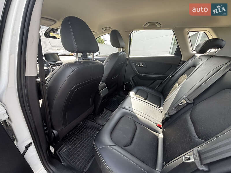 Позашляховик / Кросовер FAW Besturn X40 2020 в Полтаві фото 20 Позашляховик / Кросовер FAW Besturn X40 2020 в Полтаві