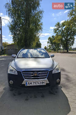 Седан FAW Besturn 2012 в Коростене