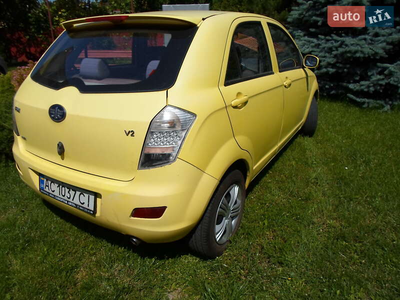 Хэтчбек FAW V2 2013 в Луцке фото 3 Хэтчбек FAW V2 2013 в Луцке