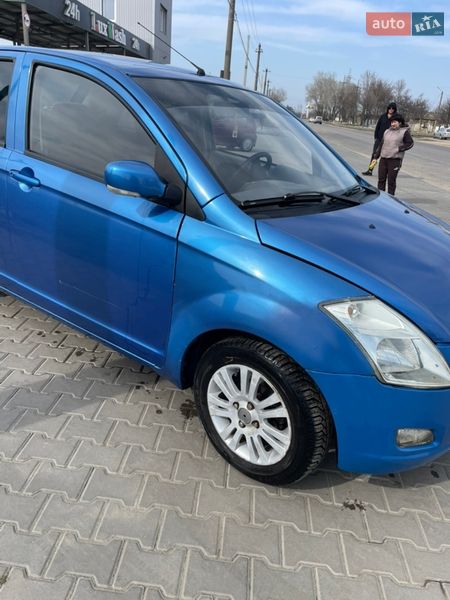 Хэтчбек FAW V2 2013 в Любашевке