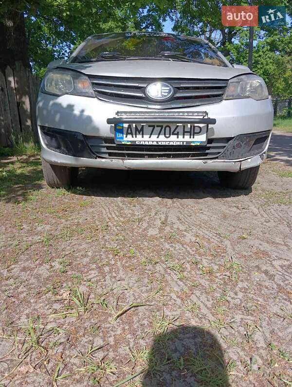Седан FAW V5 2013 в Броварах