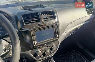 Седан FAW V5 2013 в Константиновке (Краматорского района)