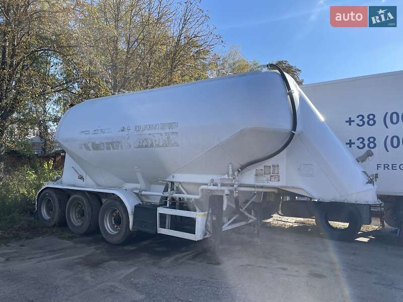 Цистерна полуприцеп Feldbinder EUT 1992 в Сумах