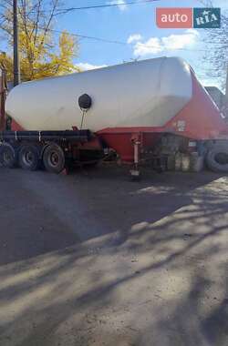 Цементовоз Feldbinder EUT 1990 в 