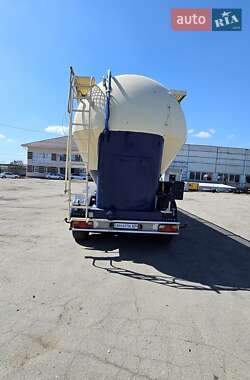 Цистерна Feldbinder EUT 2000 в Каменском
