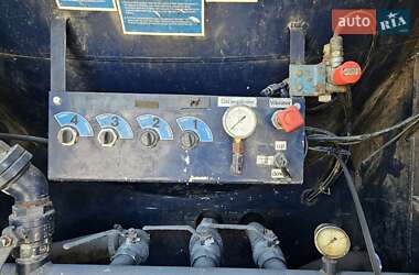 Цистерна Feldbinder EUT 2000 в Каменском