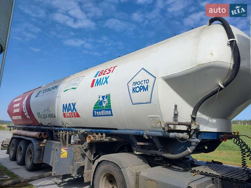 Цистерна полуприцеп Feldbinder EUT 1991 в Полтаве