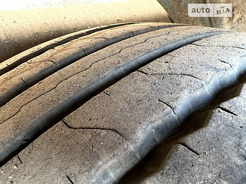 Цистерна напівпричіп Feldbinder FFB 2001 в Дніпрі