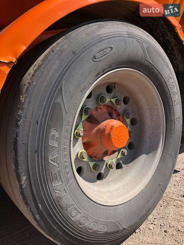 Цистерна полуприцеп Feldbinder ПР 2011 в Киеве