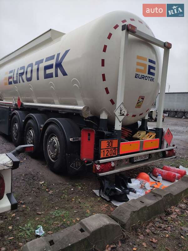 Цистерна полуприцеп Feldbinder TSA 2008 в Буче фото 8 Цистерна полуприцеп Feldbinder TSA 2008 в Буче