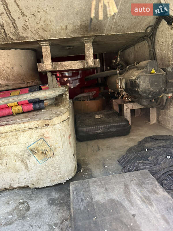 Цистерна напівпричіп Feldbinder TSA 2007 в Чернівцях фото 11 Цистерна напівпричіп Feldbinder TSA 2007 в Чернівцях