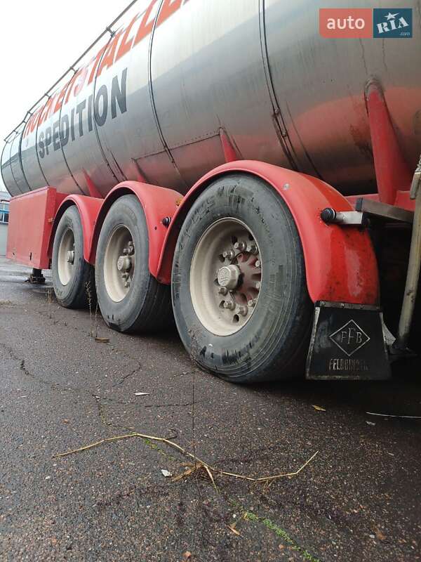 Цистерна полуприцеп Feldbinder TSA 1997 в Николаеве