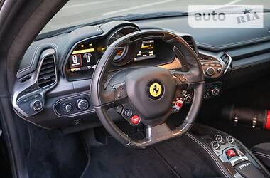 Купе Ferrari 458 Italia 2010 в Києві