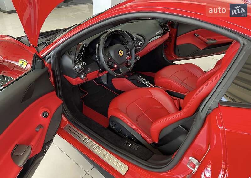 Купе Ferrari 488 GTB 2016 в Одессе