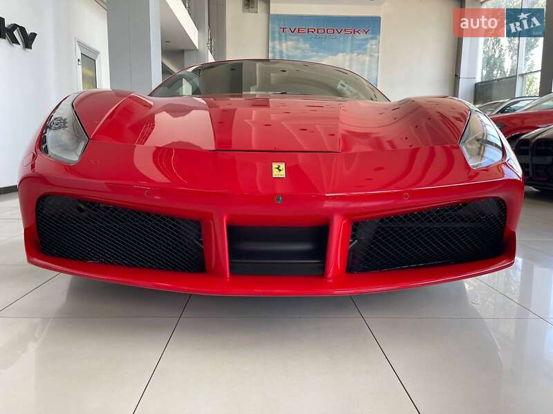 Купе Ferrari 488 GTB 2016 в Одессе