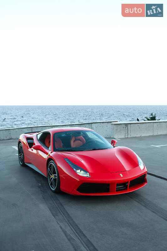 Купе Ferrari 488 GTB 2016 в Одессе