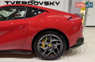 Купе Ferrari 812 Superfast 2020 в 