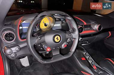 Купе Ferrari 812 Superfast 2020 в 