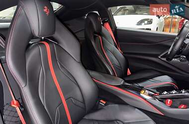 Купе Ferrari 812 Superfast 2020 в 