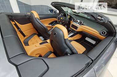 Кабриолет Ferrari California 2015 в 