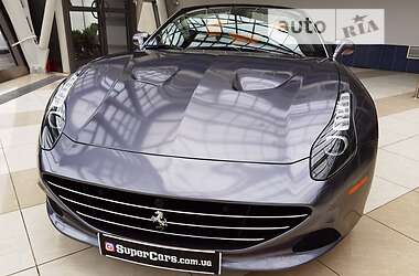 Кабриолет Ferrari California 2015 в 