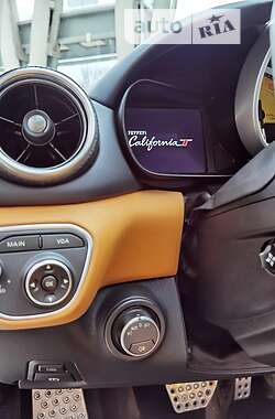 Кабриолет Ferrari California 2015 в 