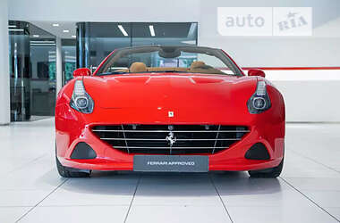Кабриолет Ferrari California 2015 в 