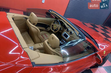 Кабріолет Ferrari California 2010 в 