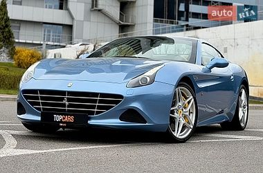 Кабріолет Ferrari California 2016 в Києві