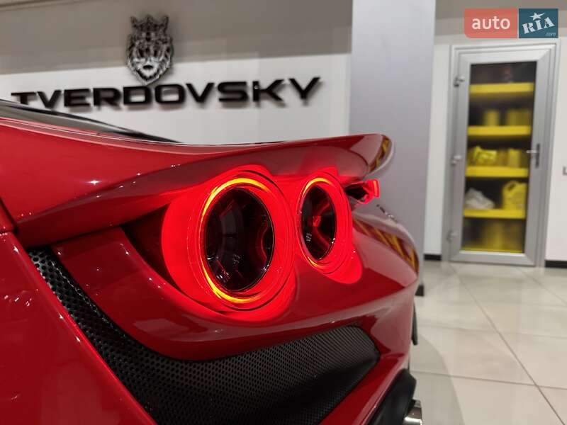 Позашляховик / Кросовер Ferrari F8 2021 в Одесі