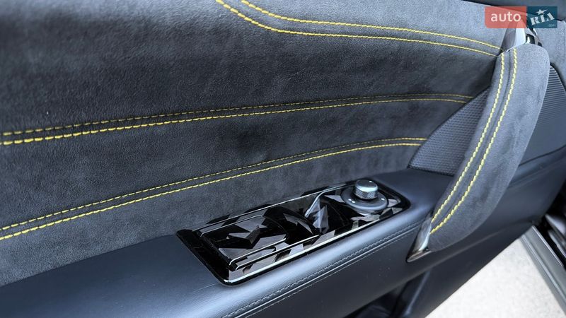 Купе Ferrari FF 2013 в Киеве