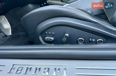 Купе Ferrari FF 2013 в Киеве