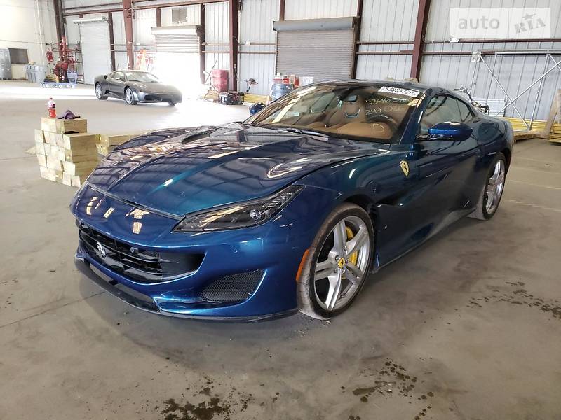 Купе Ferrari Portofino 2020 в 